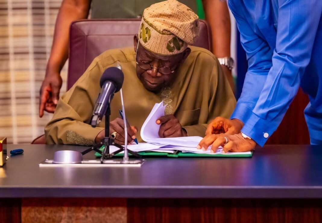 Tinubu declares mourning for Buhari